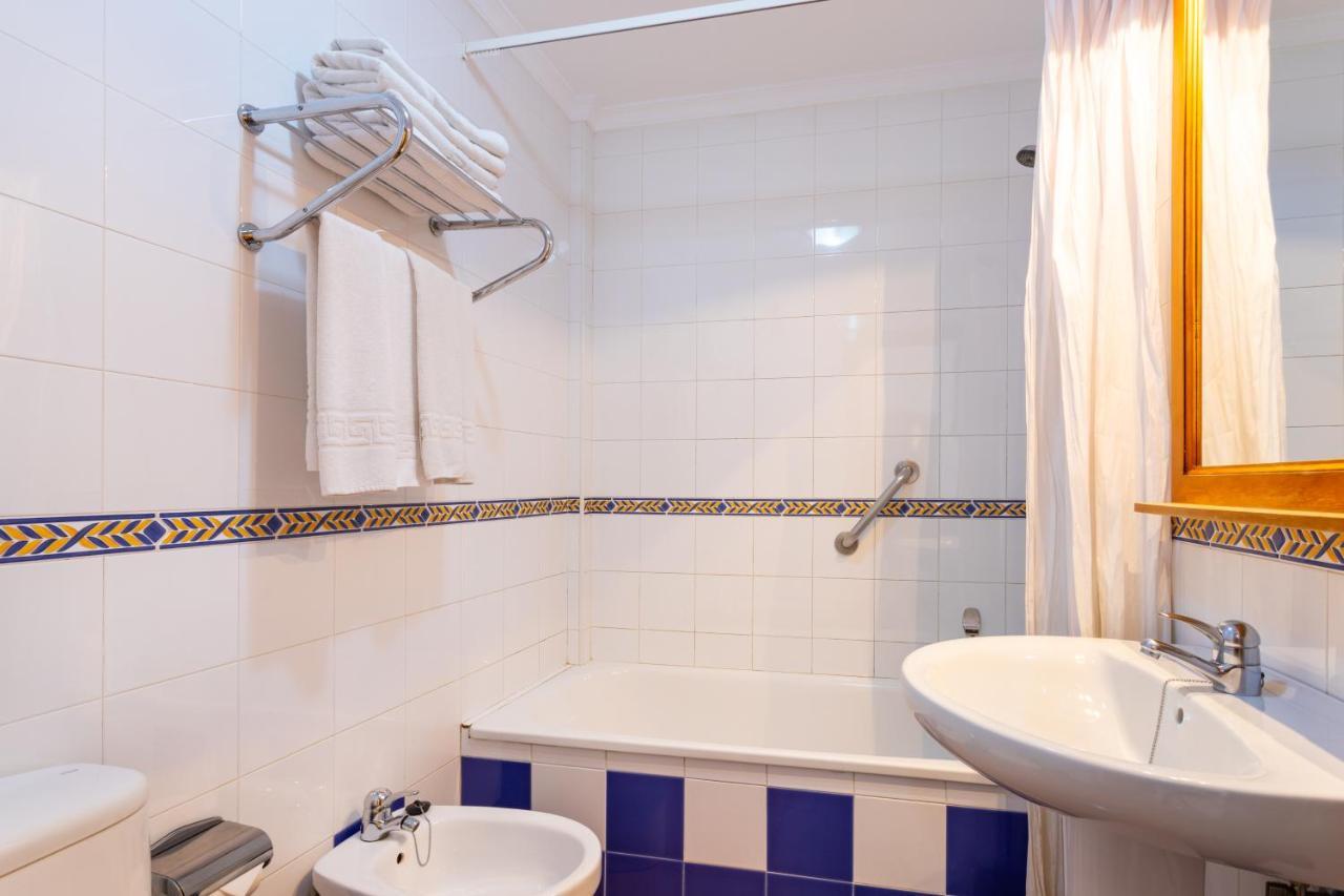 Apartamentos Solset 네르하 외부 사진