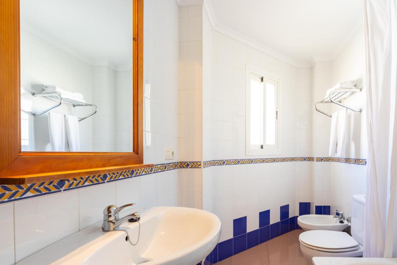 Apartamentos Solset 네르하 외부 사진