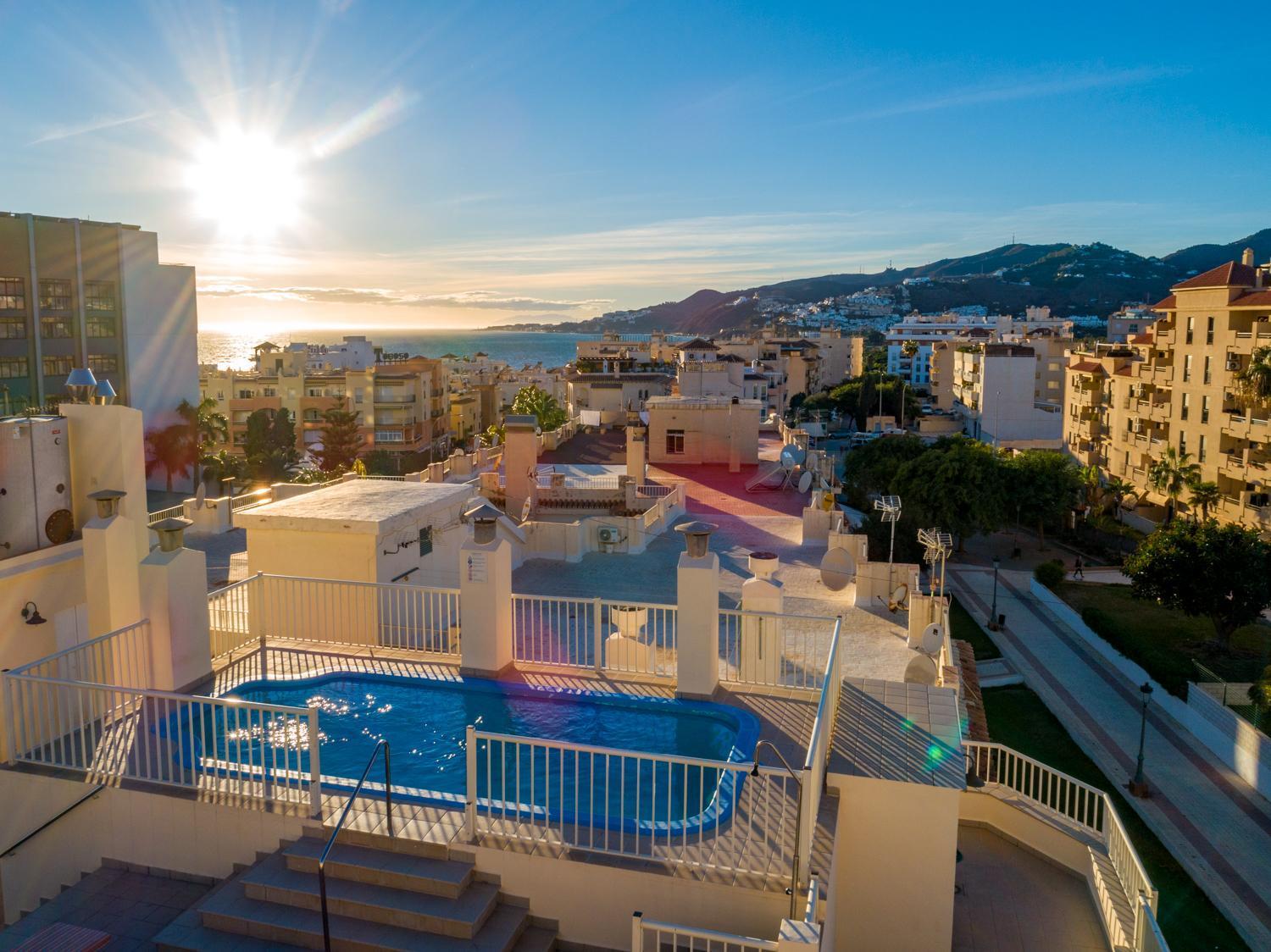 Apartamentos Solset 네르하 외부 사진