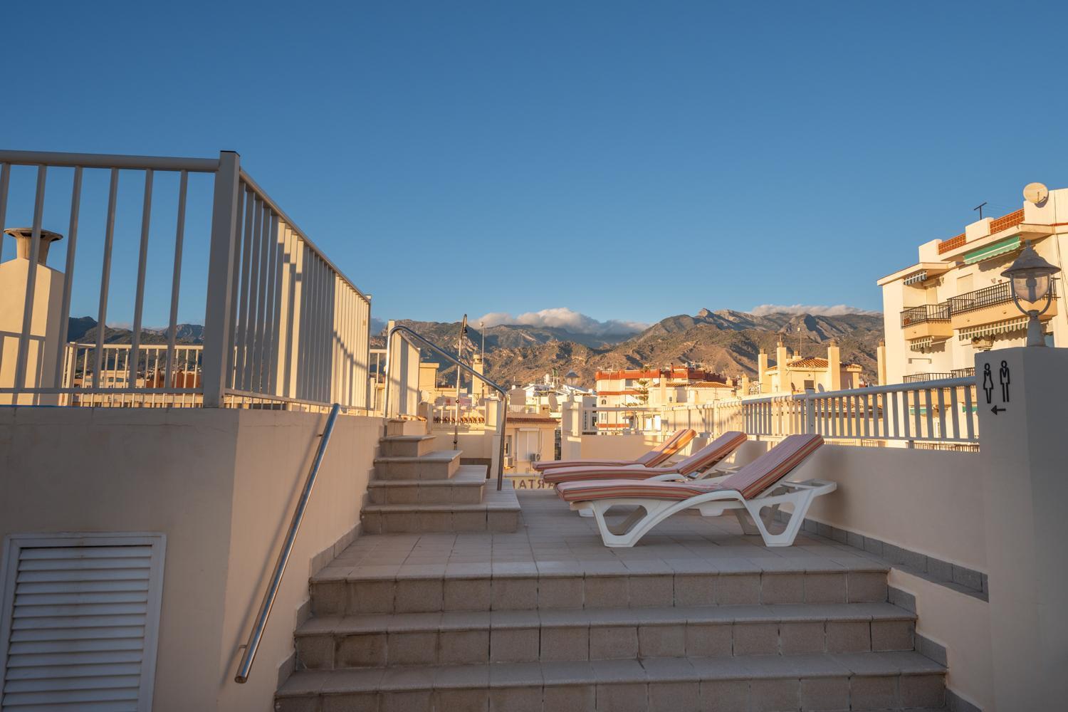 Apartamentos Solset 네르하 외부 사진